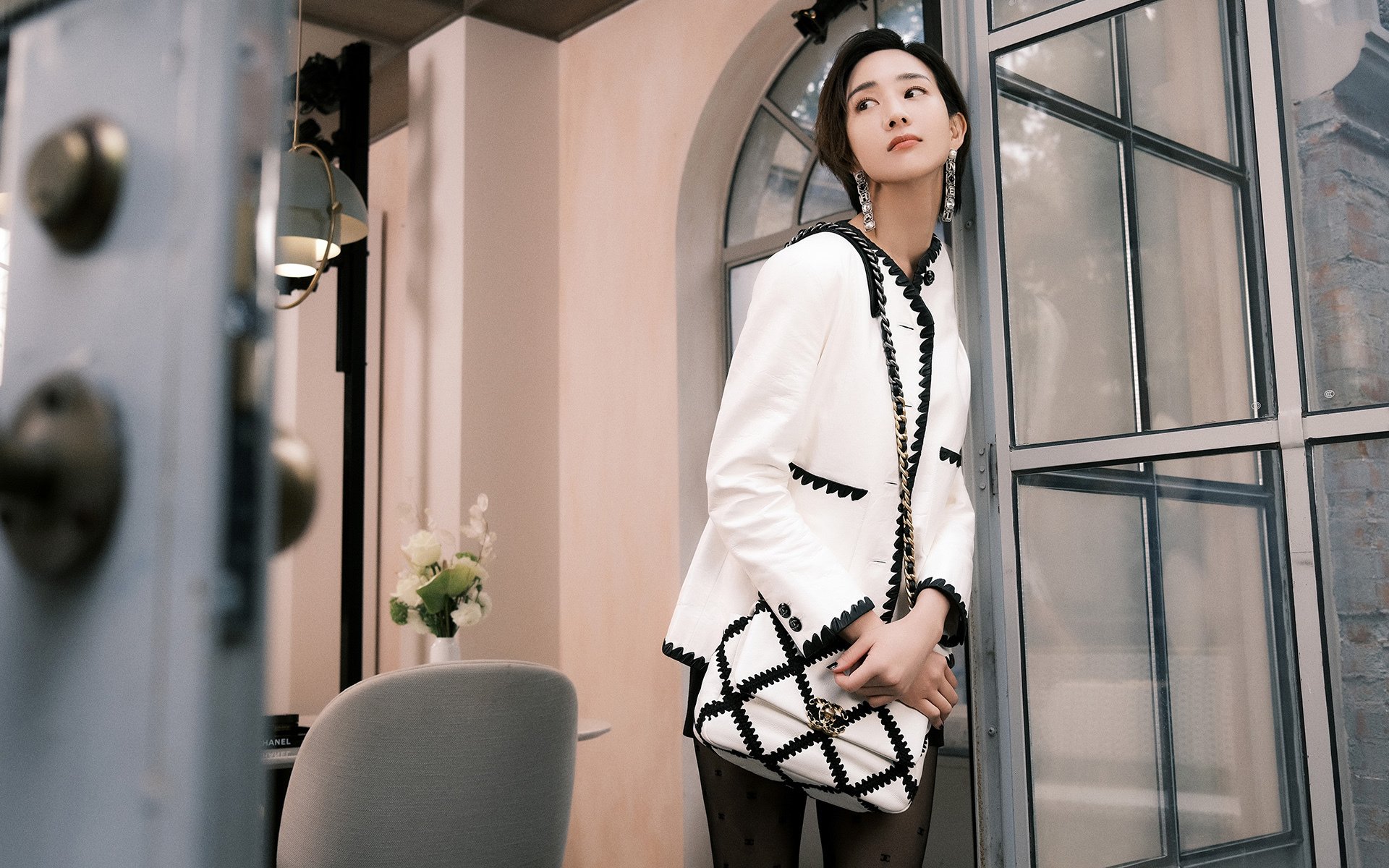 鹰隼掠空,巨人苏醒,当节奏掌控遇见无解天赋,篮球哲学正在颠覆