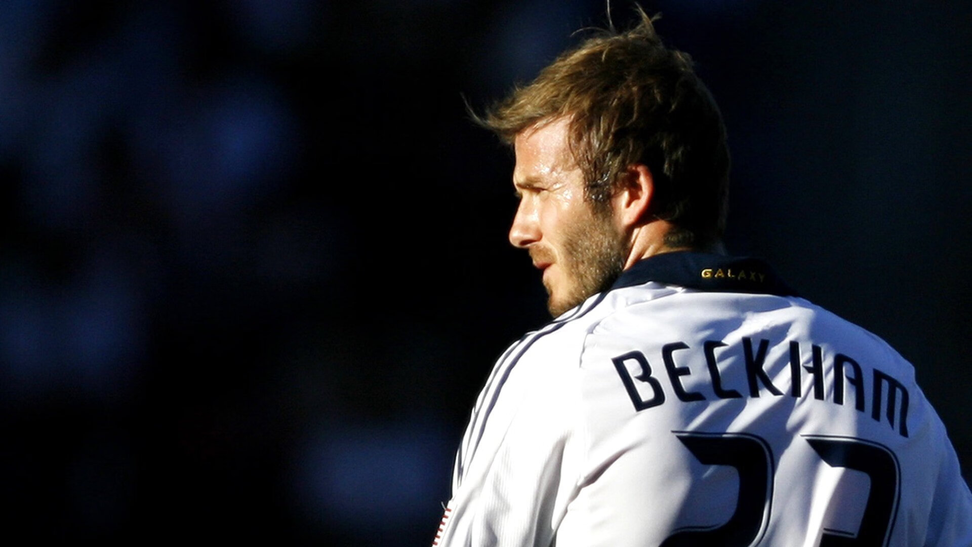 辽宁队爆冷击败湖人,杰伦格林成制胜功臣,这场比赛为何震撼篮球界?